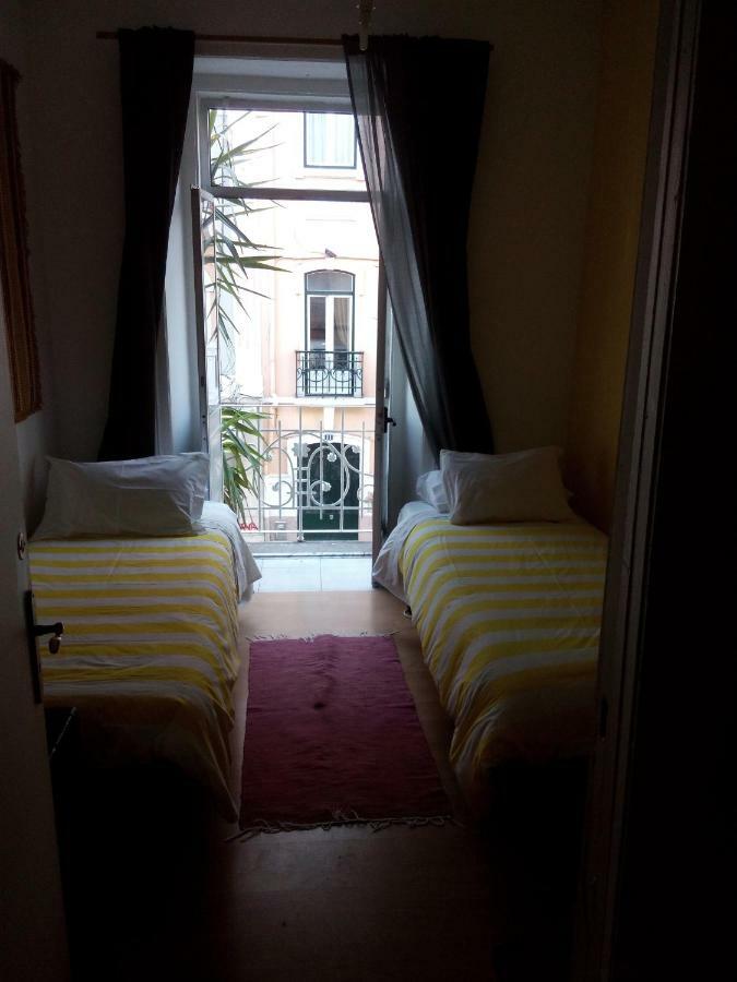 Edith Cavell10 Lisbon Guest House Exterior photo